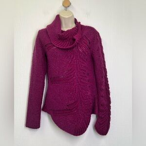 United Colors Of Benetton - Vintage Fuchsia Open Knit Turtleneck Sweater Size S